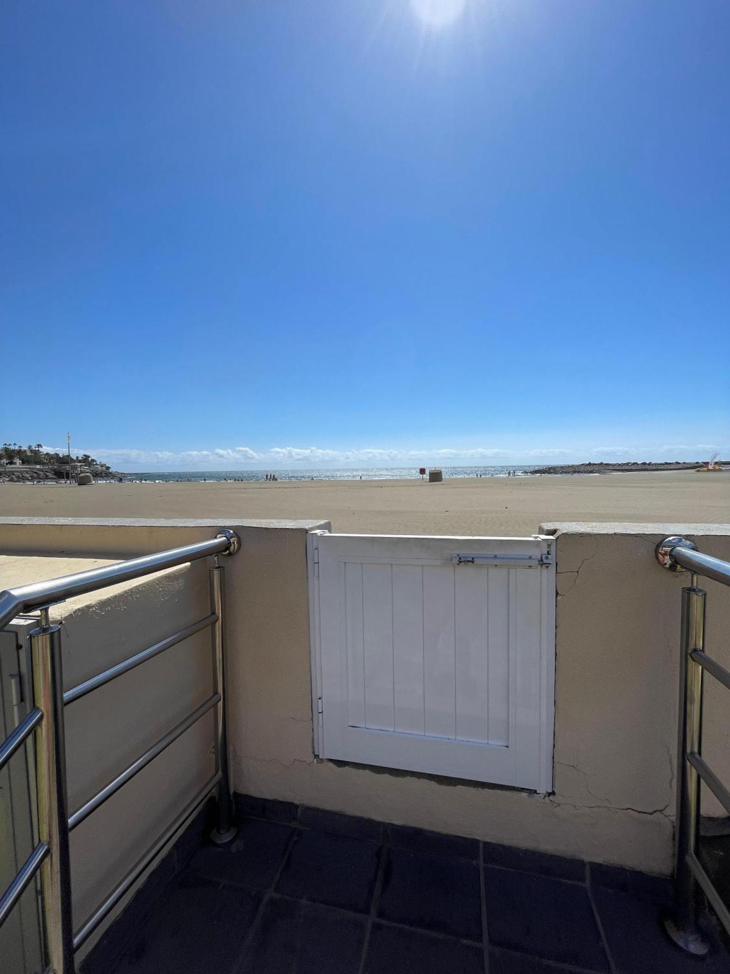 Primera Linea De Playa, Completo Appartement San Bartolomé
